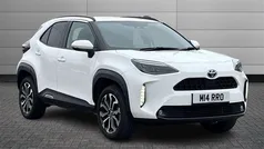White Used 2023 Toyota Yaris Cross Design SUV | £22,495 (Fair price)