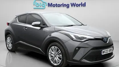 Second-hand Toyota C-HR 184 CP (135 kW) 2023 SUV