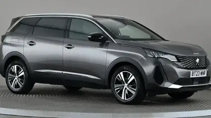 Used Peugeot 5008 Allure+ 131 HP (96 kW) 2023 Grey SUV