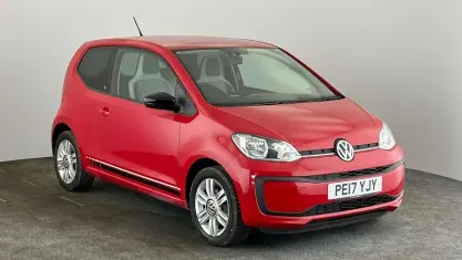 Used VW up! Beats 60 HP (44 kW) 2017 Red Hatchback