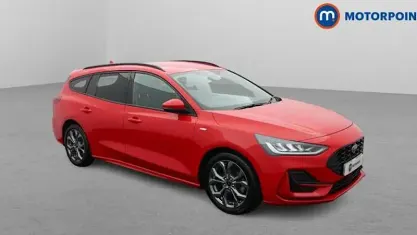 Used Ford Focus ST-Line 155 HP (114 kW) 2023 Red Estate