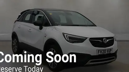 Used Vauxhall Crossland X S 110 HP (80 kW) 2020 White SUV