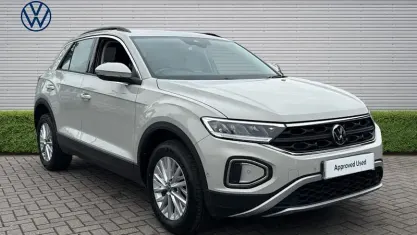 Used VW T-Roc Life 110 HP (80 kW) 2023 Grey SUV