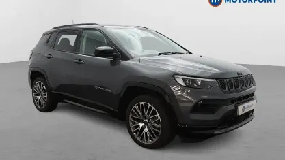 Used Jeep Compass Altitude 131 HP (96 kW) 2024 Grey/black SUV