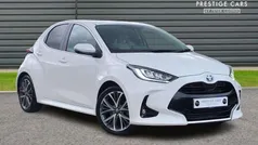 White Used 2022 Toyota Yaris Hybrid Hatchback | £17,991 (Fair price)