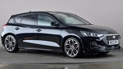 Used Ford Focus ST-Line X 125 HP (91 kW) 2023 Black Hatchback