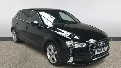 Used Audi A3 Sportback Sport 116 HP (85 kW) 2019 Hatchback