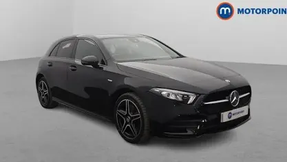 Usado Mercedes A250 AMG line 218 HP (160 kW) 2021 Preto Citadino