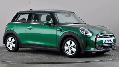 Used Mini Cooper Classic 136 HP (100 kW) 2022 Green Hatchback