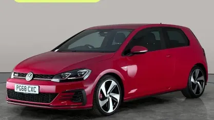 Used VW Golf VII GTI 245 HP (180 kW) 2019 Red Hatchback