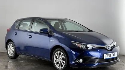 Used Toyota Auris Hybrid 136 HP (100 kW) 2018 Hatchback