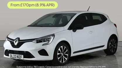 White Used 2023 Renault Clio V Evolution Hatchback | £12,288 (Good price)