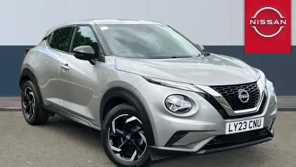 Used Nissan Juke N-Connecta 114 HP (83 kW) 2023 Silver SUV