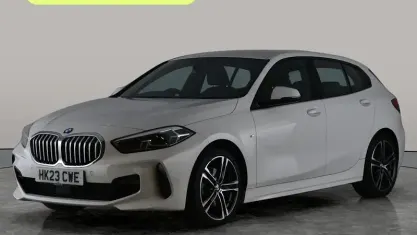 Begagnad BMW 118 M Sport 136 HK (100 kW) 2024 Halvkombi