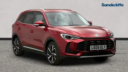 Usado MG ZS Trophy 196 CV (144 kW) 2024 Rojo SUV
