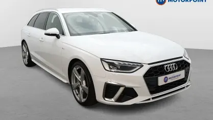 Begagnad Audi A4 S-Line 204 HK (150 kW) 2024 Kombi