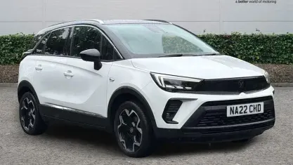 Used Vauxhall Crossland Ultimate 131 HP (96 kW) 2021 White SUV