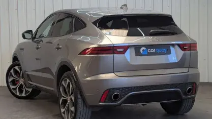 Usado Jaguar E-Pace R-Dynamic 300 HP (220 kW) 2020 SUV