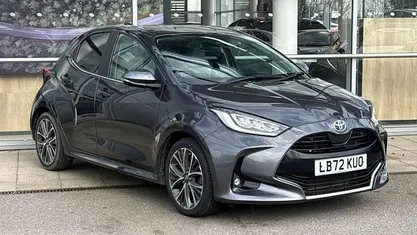 Second-hand Toyota Yaris Hybrid 116 CP (85 kW) 2024 Hatchback