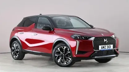 Begagnad DS Automobiles DS3 Crossback Rivoli 131 HK (96 kW) 2023 Röd SUV