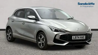 Used MG MG3 Trophy 194 HP (142 kW) 2024 Metallic  monument silver Hatchback