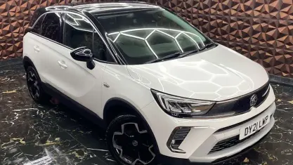 Used Vauxhall Crossland Elite 131 HP (96 kW) 2021 White SUV