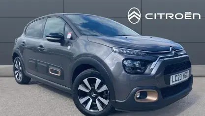 Käytetty Citroën C3 PureTech 83 HP (61 kW) 2023 Harmaa Viistoperä