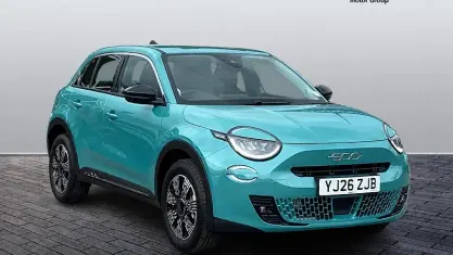 New Fiat 600 136 HP (100 kW) 2025 Blue SUV