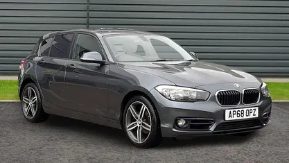 Used BMW 118 Sport Line 136 HP (100 kW) 2019 Hatchback