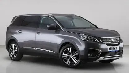 Used Peugeot 5008 Allure 165 HP (121 kW) 2018 Grey SUV