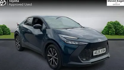 Used Toyota C-HR Design 140 HP (102 kW) 2026 SUV