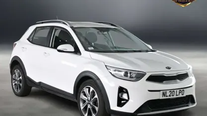 Used Kia Stonic 120 HP (88 kW) 2020 White SUV