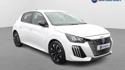 Used Peugeot 208 Allure 101 HP (74 kW) 2024 White Hatchback