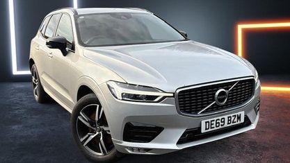 Begagnad Volvo XC60 R-Design 250 HK (183 kW) 2020 Silver SUV