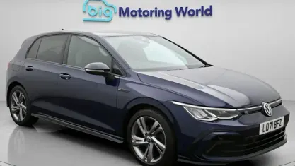 Used VW Golf VIII R-line 131 HP (96 kW) 2024 Hatchback