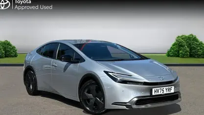 Używany Toyota Prius Design 223 KM (164 kW) 2025 Srebrny Hatchback