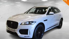 White Used 2019 Jaguar F-Pace Chequered Flag SUV | £19,390 (Fair price)