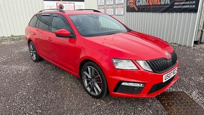 Używany Skoda Octavia vRS 184 KM (135 kW) 2018 Czerwony Kombi