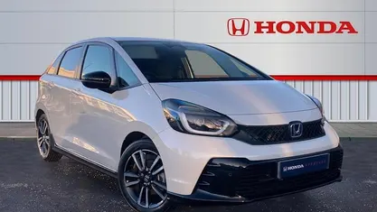 White New 2025 Honda Jazz Advance Hatchback | £26,993 (Fair price)