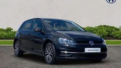 Black Used 2017 VW Golf VII SE Hatchback | £14,390 (Fair price)