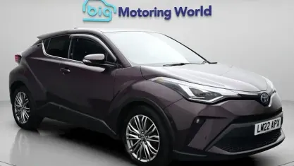 Used Toyota C-HR 122 HP (89 kW) 2022 Purple SUV