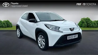 Used Toyota Aygo X PURE 72 HP (52 kW) 2025 SUV
