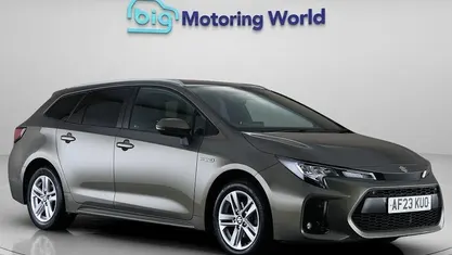 Used Suzuki Swace 140 HP (102 kW) 2023 Estate