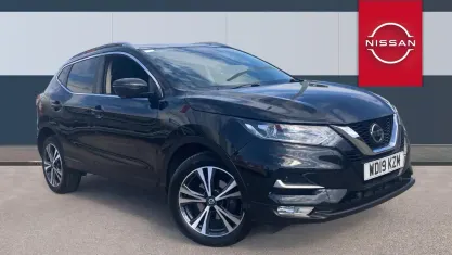 Used Nissan Qashqai N-Connecta 116 HP (85 kW) 2019 Black SUV
