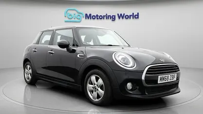 Used 2020 Mini Cooper Classic Hatchback | £10,550 (Good price)