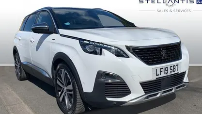 Used Peugeot 5008 GTi 179 HP (131 kW) 2019 Yellow SUV