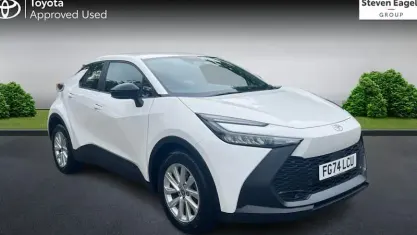 Used Toyota C-HR 140 HP (102 kW) 2024 White SUV