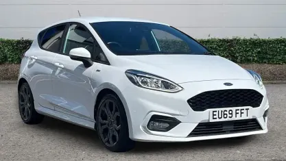 Begagnad Ford Fiesta ST-Line 125 HK (91 kW) 2019 Vit Halvkombi