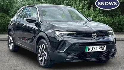 Usado Vauxhall Mokka Design Edition 100 kW (136 HP) 2024 Preto SUV