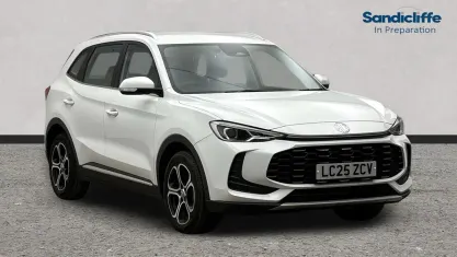Gebraucht MG ZS SE 196 PS (144 kW) 2024 Weiß SUV